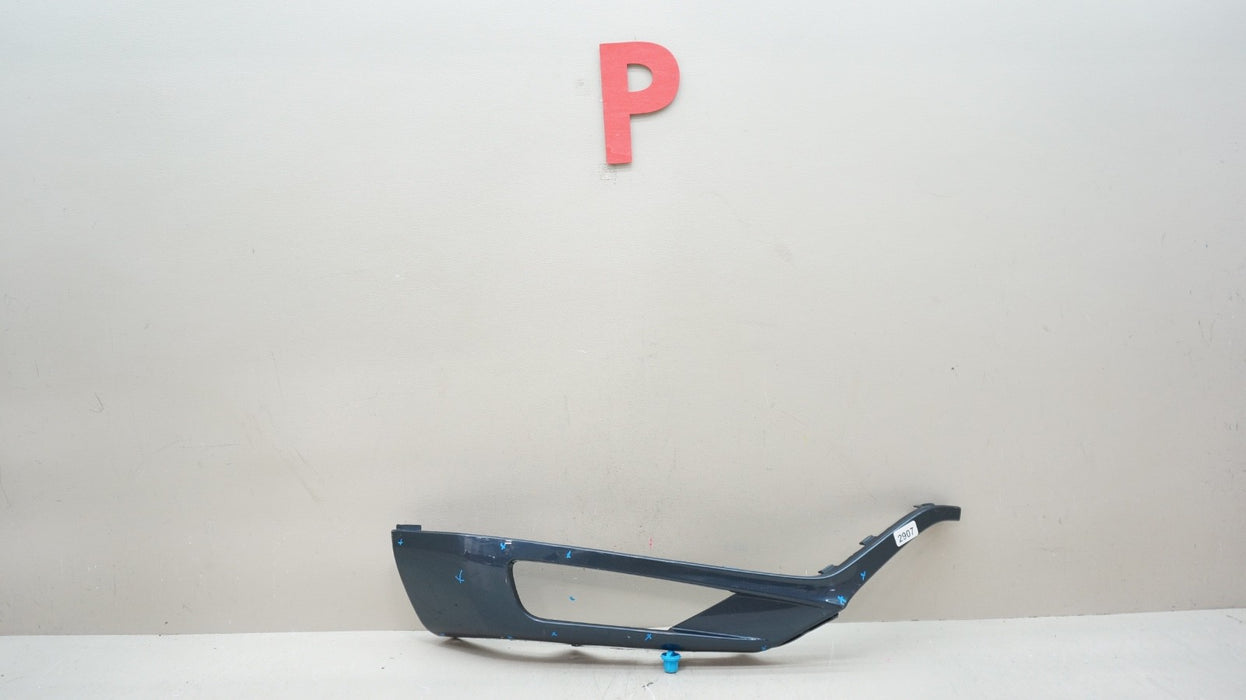 2016-2019 VOLVO XC90 FRONT RIGHT SIDE FOG LIGHT TRIM BEZEL OEM 31383801