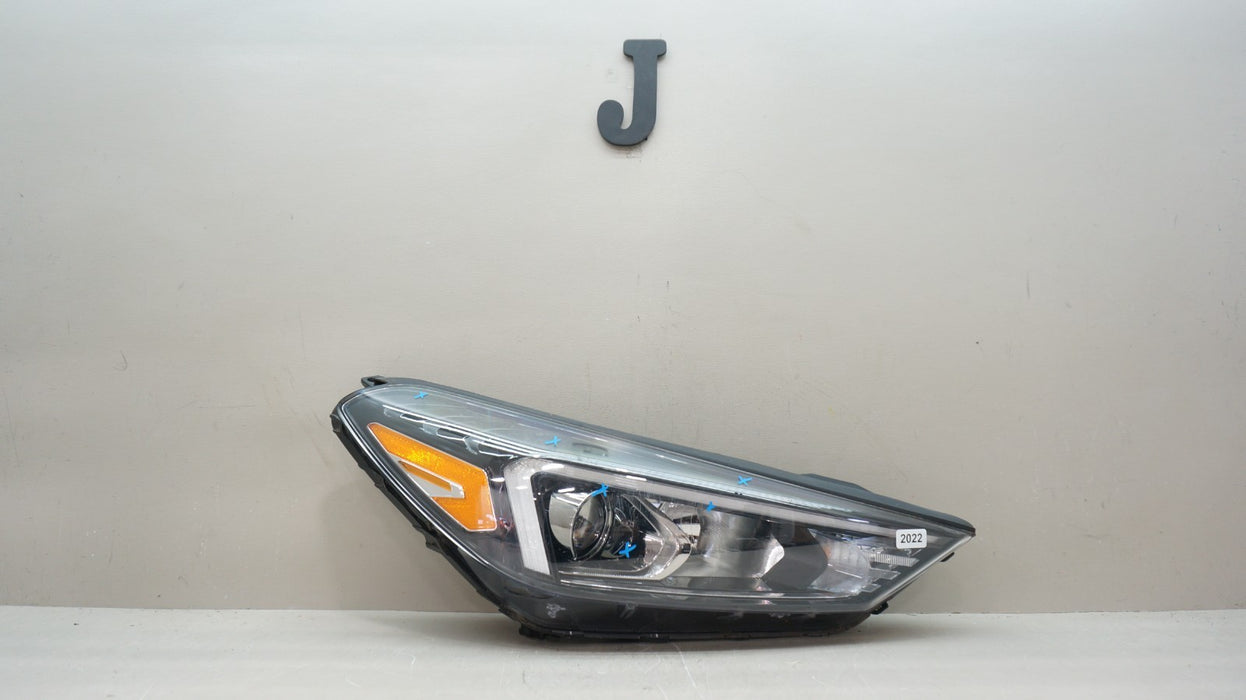 2019-2021 HYUNDAI TUCSON FRONT RIGHT PASSENGER SIDE HALOGEN HEADLIGHT OEM