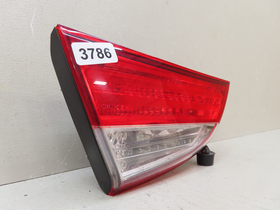2014 2015 2016 HYUNDAI ELANTRA REAR LEFT DRIVER SIDE INNER TAIL LIGHT LAMP OEM