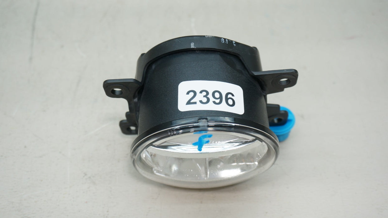 2016-2021 HONDA CIVIC FRONT RIGHT PASSENGER SIDE FOG LIGHT OEM 62242