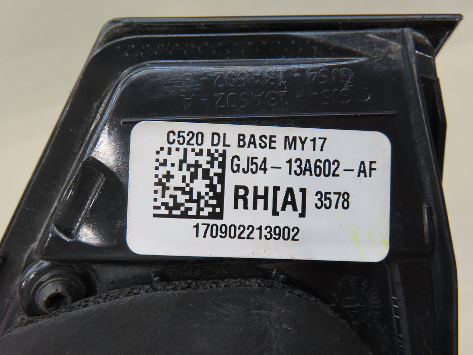 2017-2019 FORD ESCAPE TAIL LIGHT INNER PASSENGER RIGHT SIDE OEM GJ54-13A602-AF