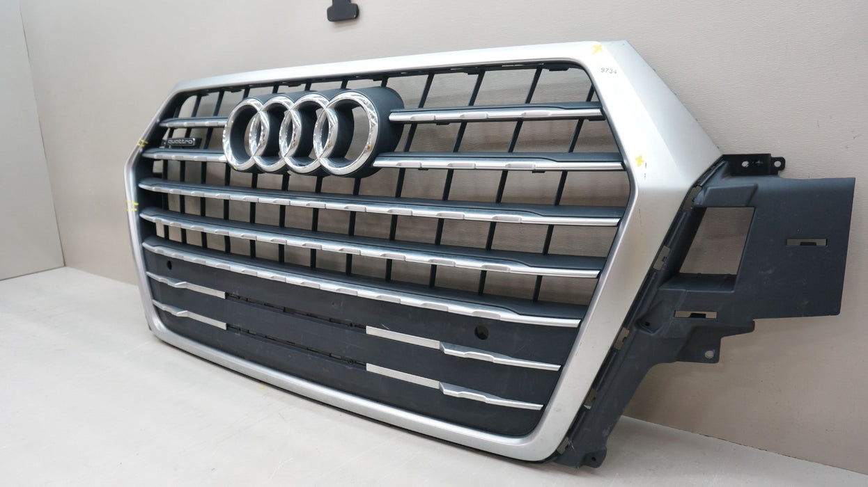 2017-2019 AUDI Q7 QUATTRO FRONT BUMPER UPPER GRILLE OEM 4M0853651