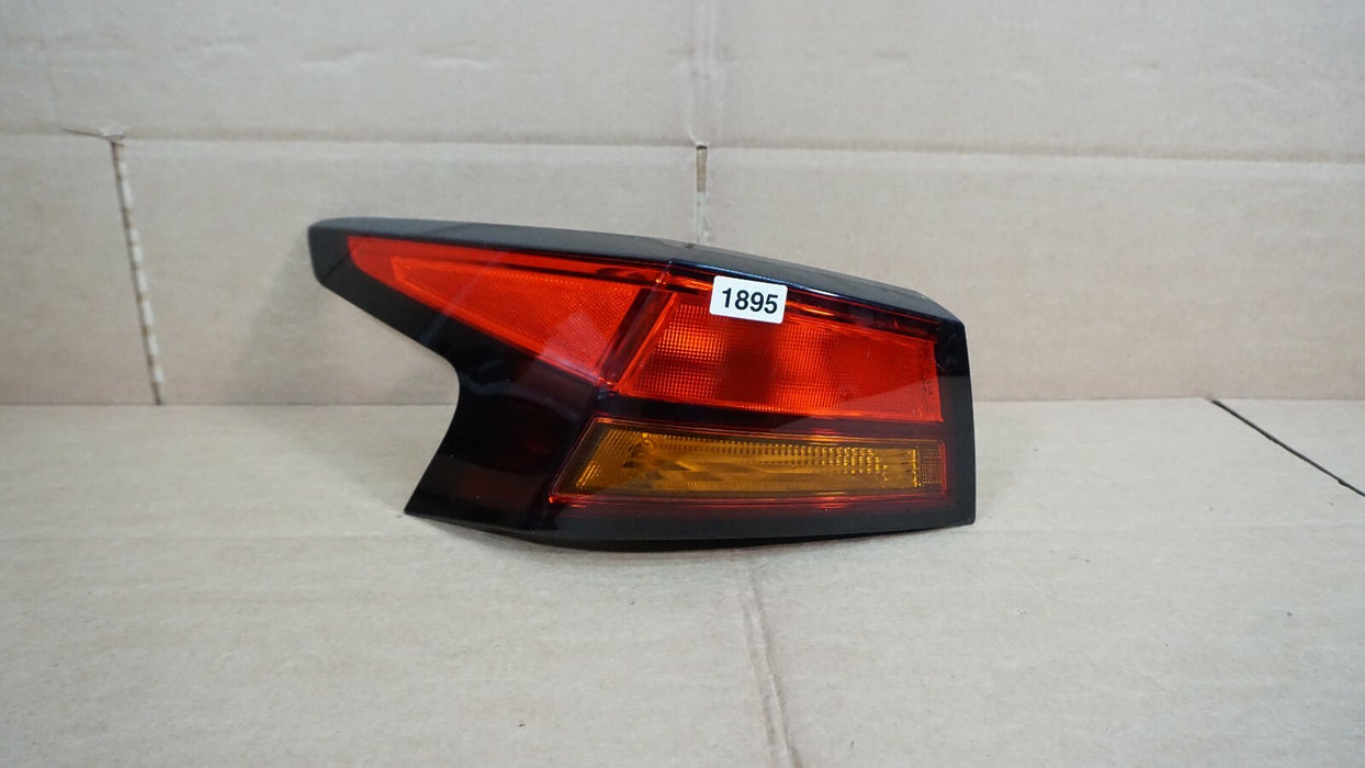 2019-2020 NISSAN ALTIMA LEFT DRIVER SIDE OUTER TAIL LIGHT HALOGEN LAMP 19 20 OEM