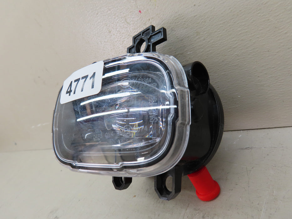 GENUINE NISSAN FRONT RIGHT PASSENGER SIDE FOG LIGHT LED OEM
