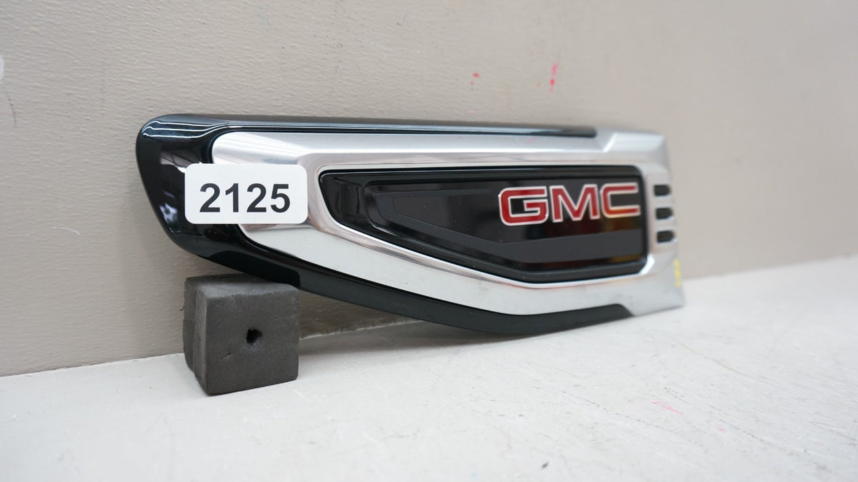 2025-2026 GMC YUKON FRONT LEFT DRIVER SIDE FENDER EMBLEM BADGE OEM