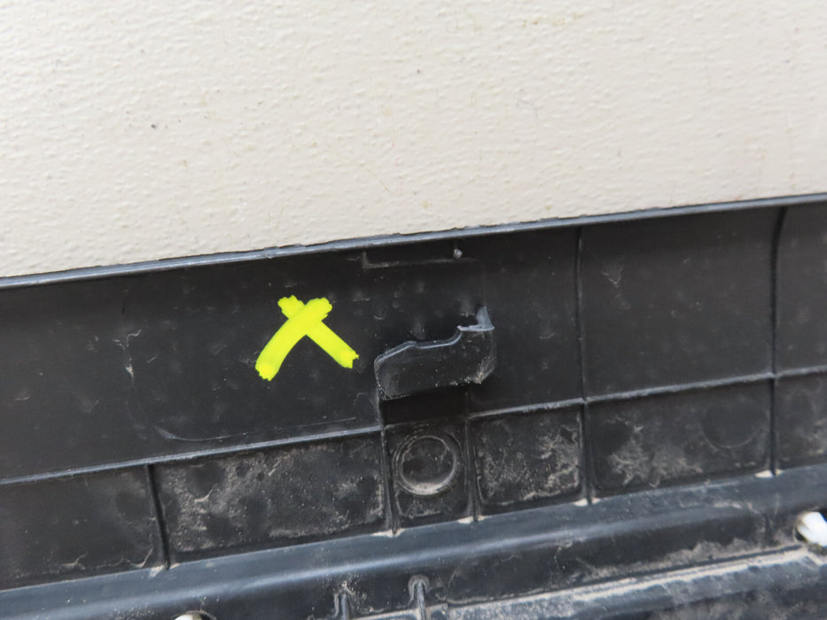 2022-2024 HYUNDAI TUCSON LEFT DRIVER SIDE SKIRT ROCKER PANEL MOLDING OEM