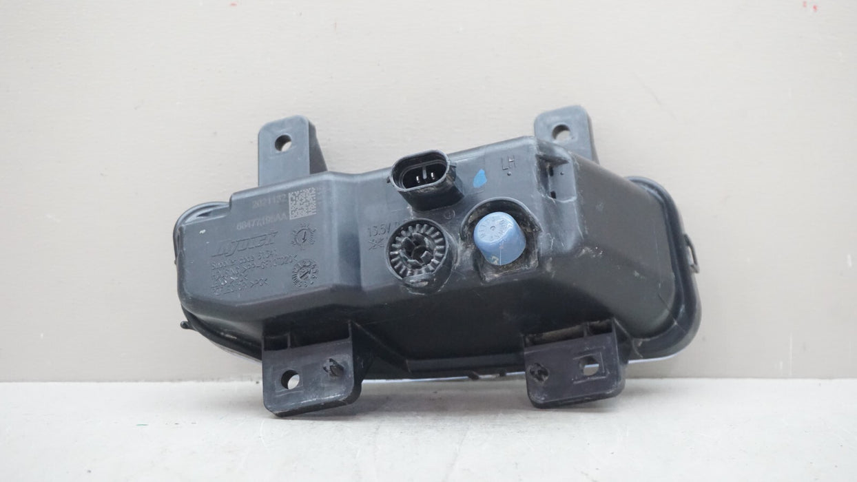 2019-2022 DODGE RAM 1500 FRONT LEFT DRIVER SIDE FOG LIGHT OEM 68477195AA