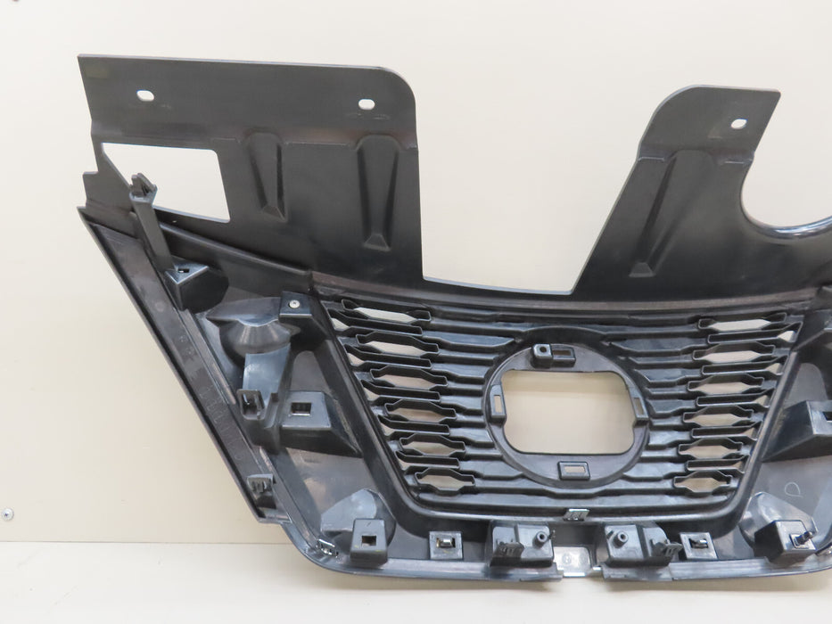 2017-2020 NISSAN ROGUE FRONT RADIATOR GRILL GRILLE OEM