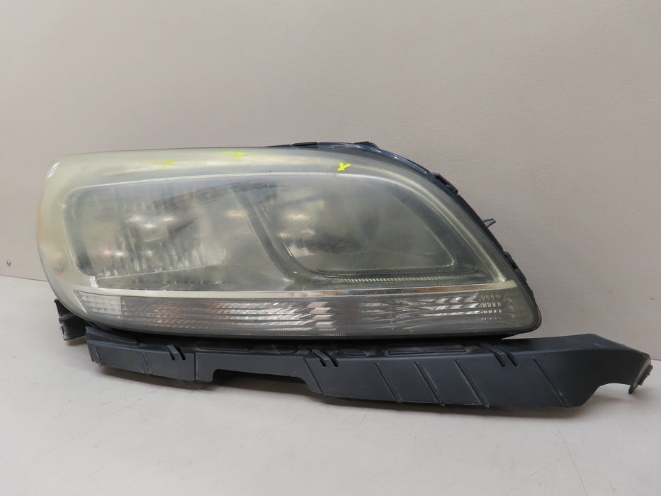 2013-2015 CHEVROLET MALIBU FRONT RIGHT PASSENGER SIDE HEADLIGHT OEM 9336