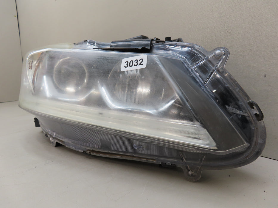 2016-2017 HONDA ACCORD SEDAN FRONT RIGHT PASSENGER SIDE HEADLIGHT HALOGEN OEM
