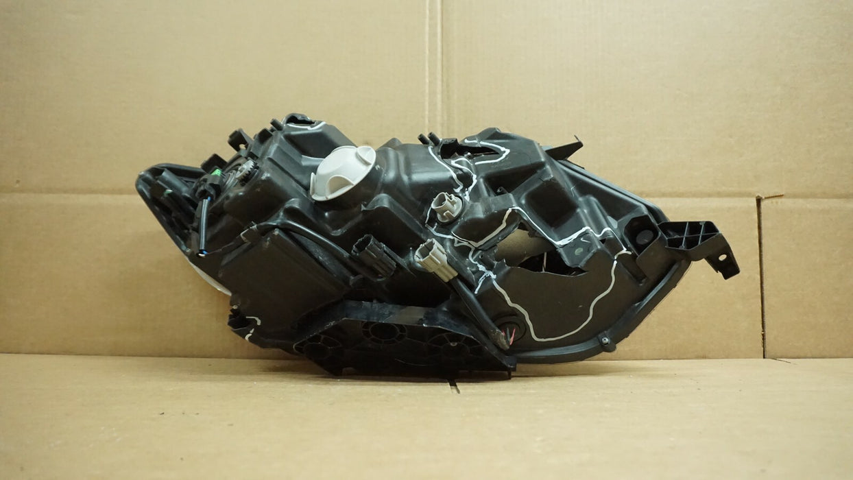 2017-2019 NISSAN ROGUE FRONT LEFT DRIVER SIDE HEADLIGHT HALOGEN HEADLAMP OEM