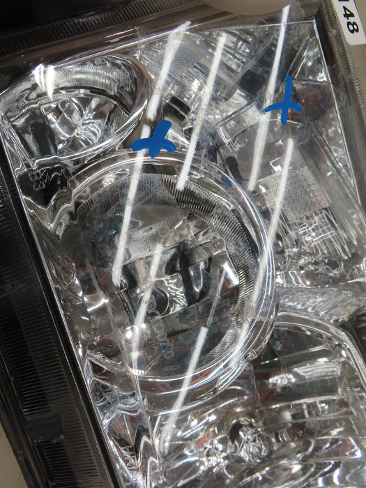 2007-2013 TOYOTA TUNDRA FRONT RIGHT PASSENGER HEADLIGHT HALOGEN OEM