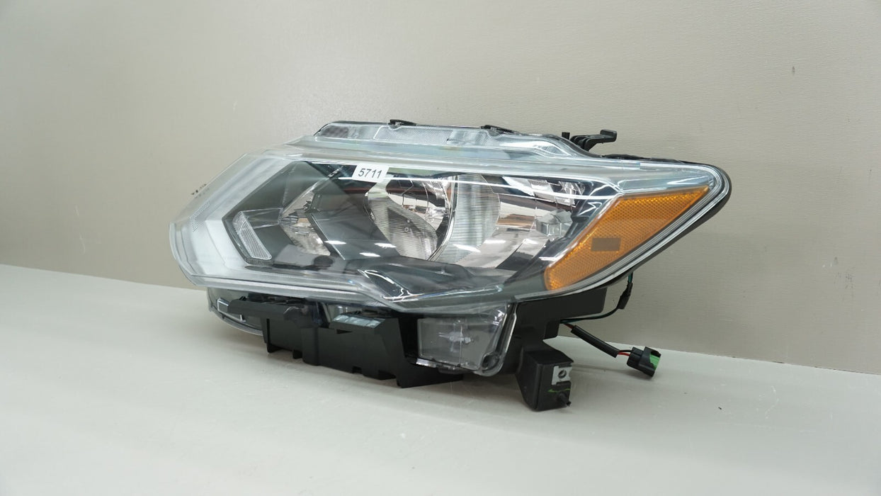 2017-2019 NISSAN ROGUE FRONT LEFT DRIVER SIDE HEADLIGHT HALOGEN HEADLAMP