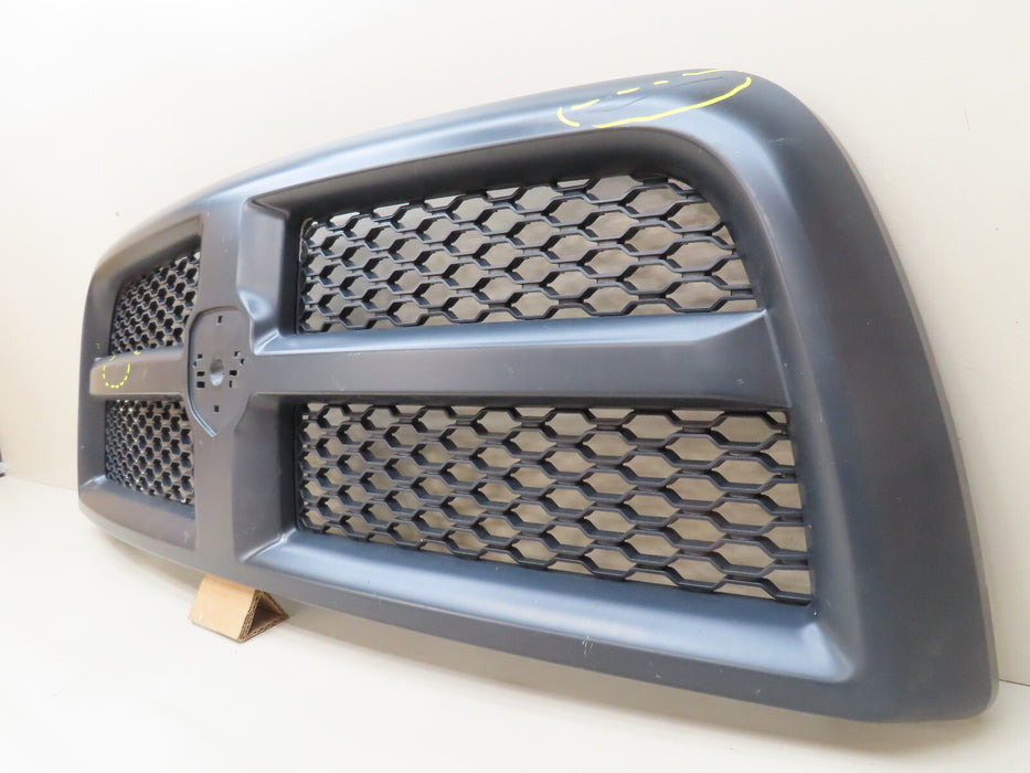2013-2018 DODGE RAM 2500 3500 FRONT RADIATOR GRILLE GRILL OEM 13DJAC0020AA