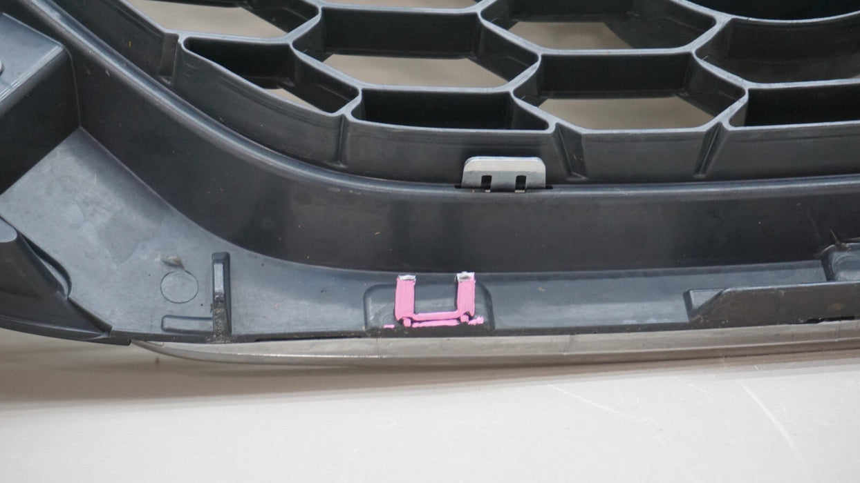 2016-2018 NISSAN SENTRA FRONT UPPER GRILLE 62310 3YU0A OEM 16 17 18