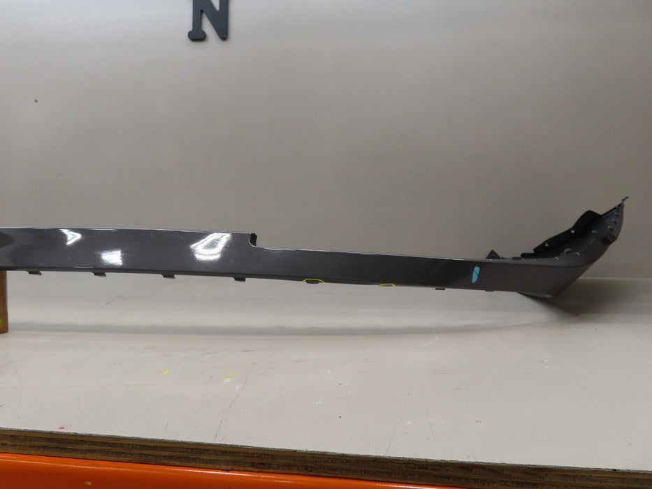 2017 2018 2019 AUDI Q7 REAR MIDDLE BUMPER COVER OEM 4M0807527