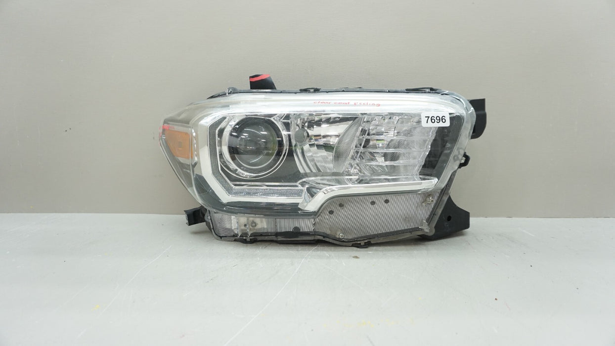 2020-2023 TOYOTA TACOMA FRONT RH RIGHT PASSENGER SIDE HALOGEN HEADLIGHT OEM