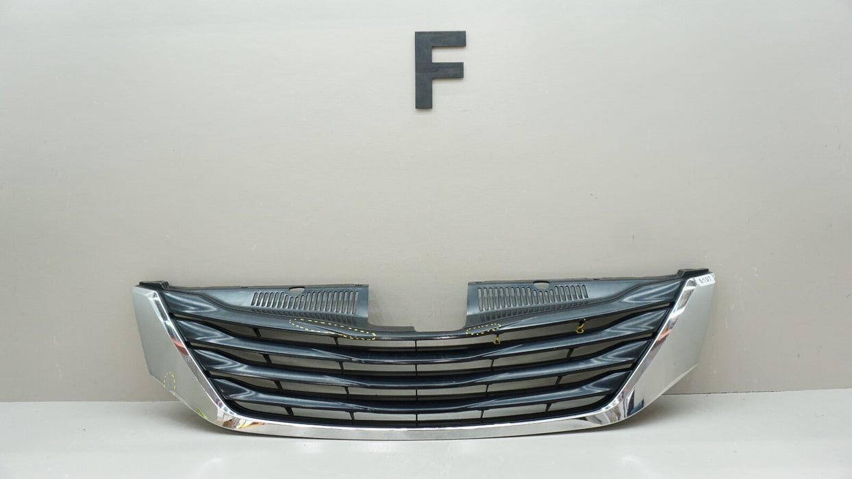2011-2017 TOYOTA SIENNA FRONT MAIN GRILLE 53101-08070 OEM