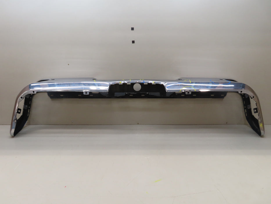 2019-2024 CHEVROLET/GMC SILVERADO/SIERRA 1500 REAR METAL BUMPER OEM
