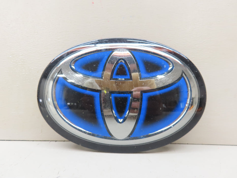 GENUINE TOYOTA FRONT EMBLEM OEM