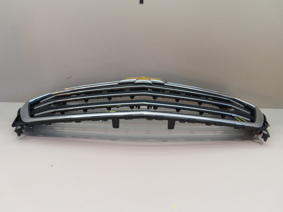 2018 2019 2020 2021 CHEVROLET TRAVERSE FRONT RADIATOR GRILLE GRILL OEM