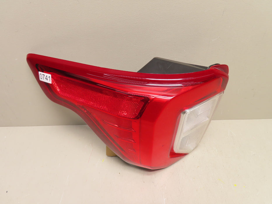 2020-2022 FORD EXPLORER REAR LEFT DRIVER SIDE OUTER TAILLIGHT HALOGEN W/LED OEM