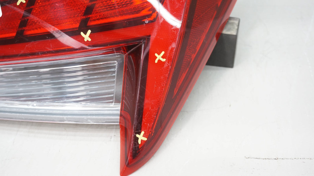 2021-2025 HYUNDAI ELANTRA REAR RIGHT PASSENGER SIDE TAIL LIGHT OEM 92402AA120