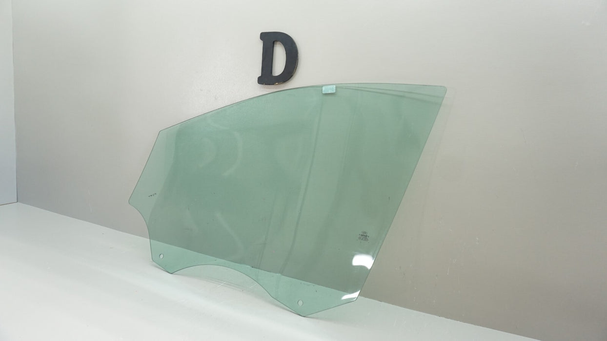 2013-2016 FORD ESCAPE SE FRONT RIGHT PASSENGER SIDE DOOR GLASS WINDOW OEM