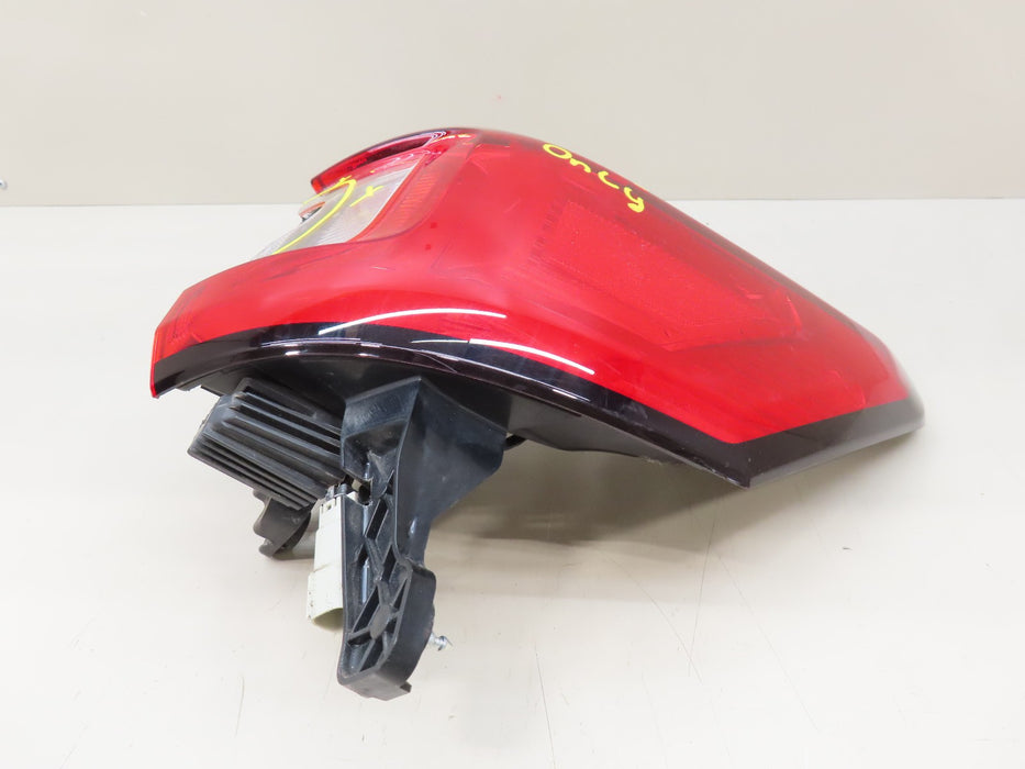 2018-2021 LINCOLN NAVIGATOR REAR RIGHT PASSENGER TAIL LIGHT OUTER OEM PARTS ONLY