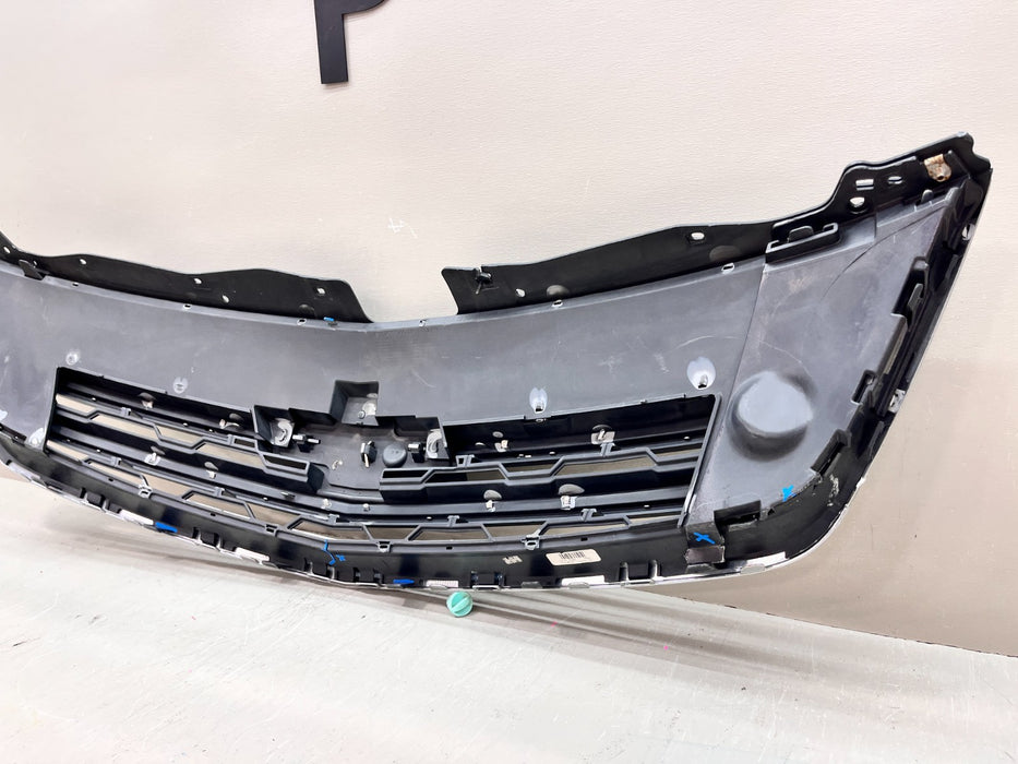 2013-2017 CHEVROLET TRAVERSE FRONT UPPER GRILLE 20988633 OEM