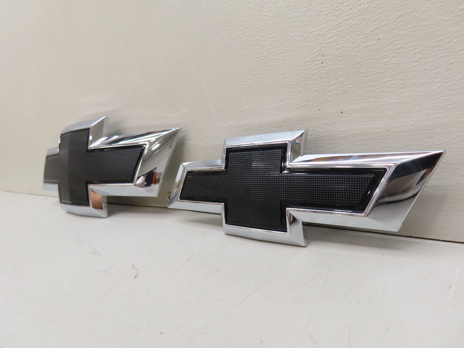 2021-2025 GM CHEVROLET FRONT AND REAR EMBLEM OEM