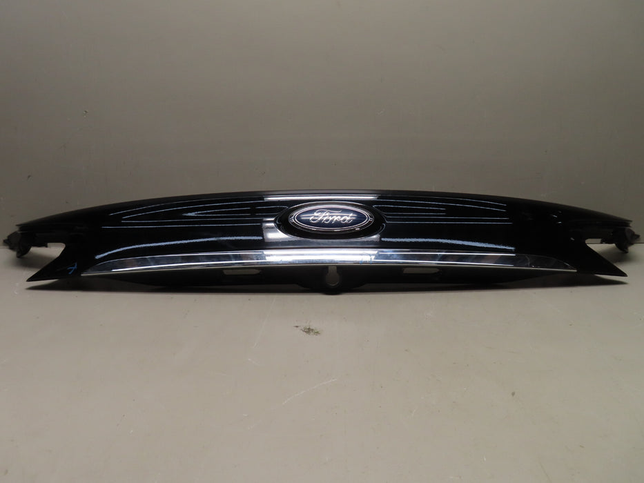 2019 2020 Ford Edge Rear Lift gate Finish Panel OEM KT4B-R43404