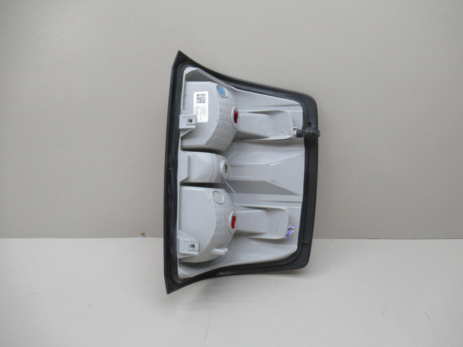 2014-2018 CHEVROLET SILVERADO 1500 2500 3500 LEFT REAR TAILLIGHT LAMP OEM