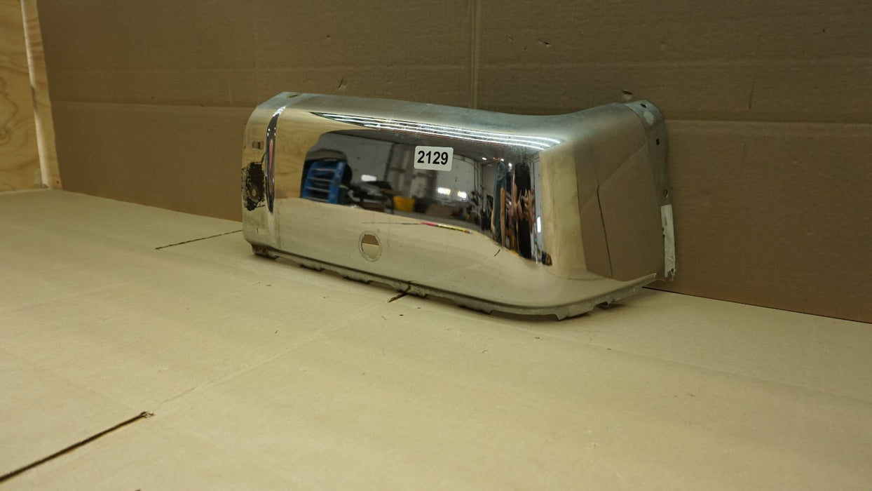 2007-2013 CHEVROLET SILVERADO REAR BUMPER END CAP PASSENGER SIDE OEM 15284-3058