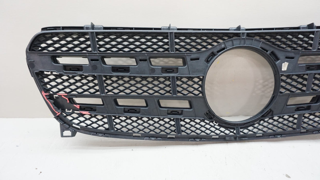 2018-2020 MERCEDES-BENZ CLA250 AMG FRONT UPPER GRILLE GRILL OEM A1568880400