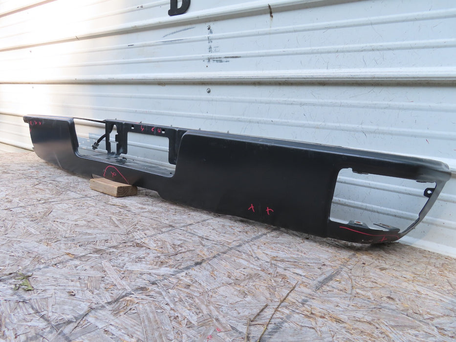 2016-2019 CHEVROLET SILVERADO GMC SIERRA 1500 REAR METAL BUMPER OEM 84077954