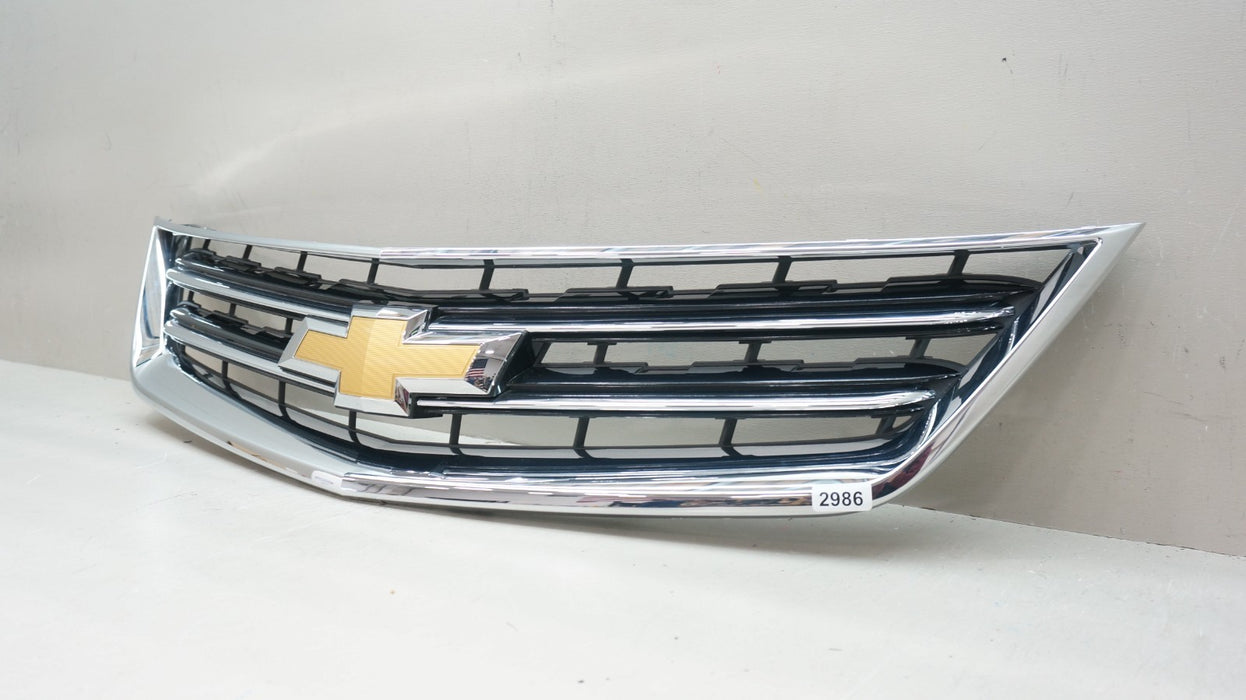 2014-2020 CHEVROLET IMPALA FRONT UPPER BUMPER RADIATOR GRILLE OEM 23455389