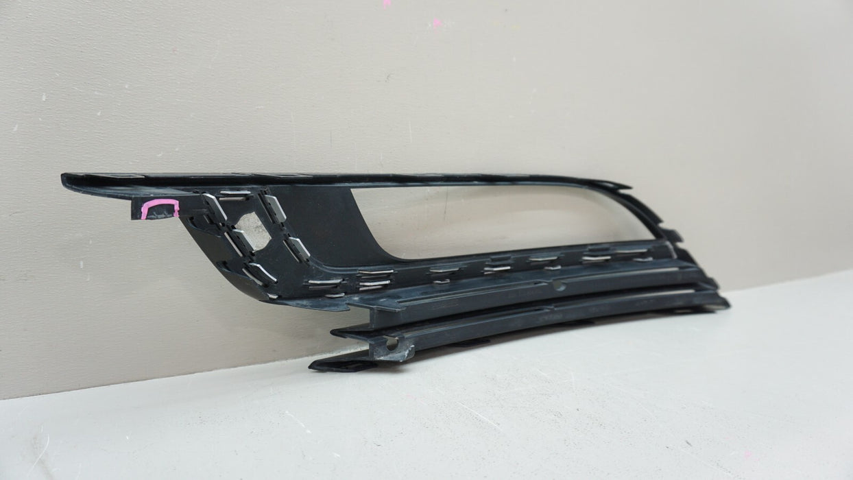 2012-2016 VOLKSWAGEN PASSAT CC FRONT RIGHT BUMPER FOG LIGHT TRIM OEM 3C8853666E