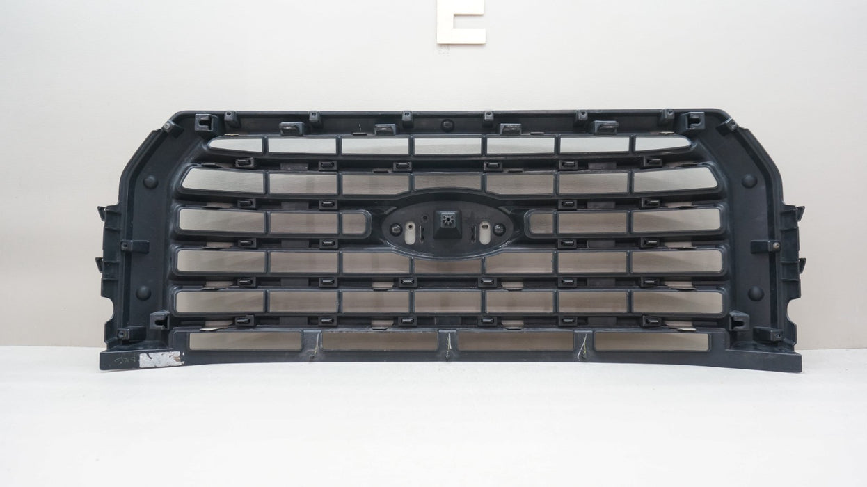 2015-2017 FORD F150 F-150 FRONT BUMPER RADIATOR GRILLE OEM FL34-8200