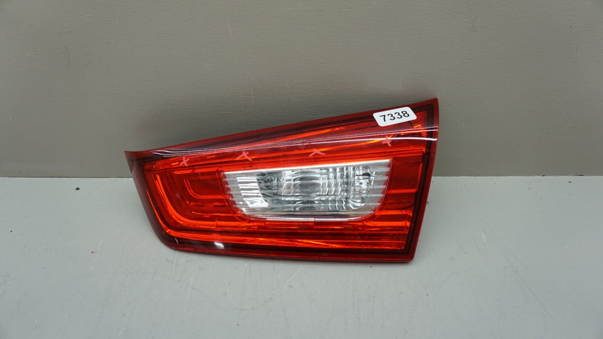 2011-2019 MITSUBISHI OUTLANDER REAR RIGHT PASSENGER SIDE INNER TAIL LIGHT OEM