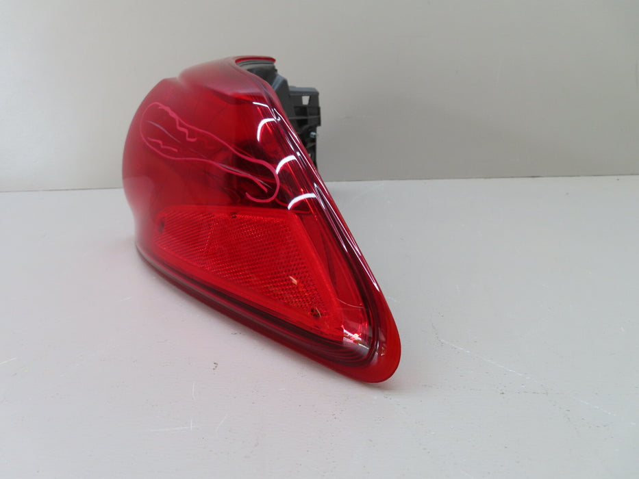 2011-2014 INFINITI M37 M56 Q70 REAR RIGHT TAILLIGHT LAMP OEM