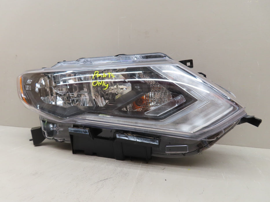 2017-2019 NISSAN ROGUE FRONT RIGHT SIDE HEADLIGHT LAMP HALOGEN OEM 1011-500536