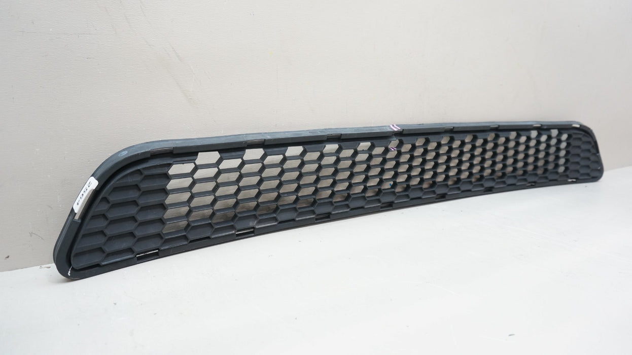 2011-2017 TOYOTA SIENNA FRONT BUMPER LOWER GRILLE GRILL 53112-08010 OEM