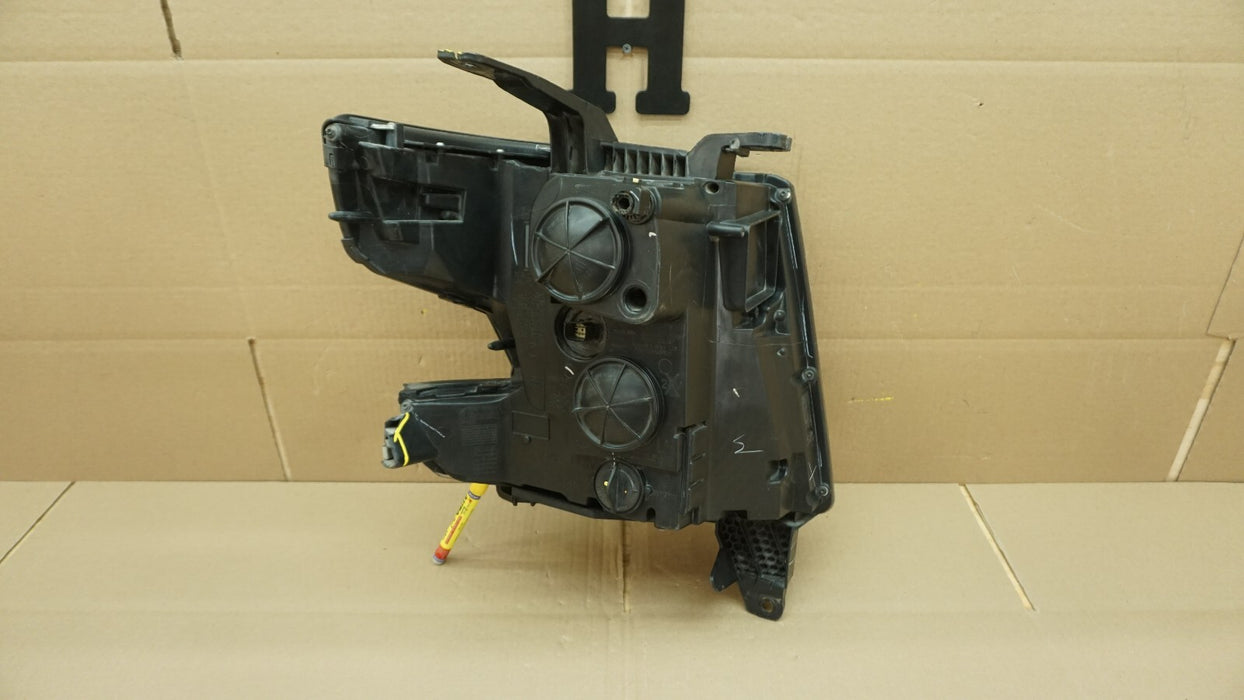 2015-2020 CHEVROLET TAHOE SUBURBAN FRONT LEFT DRIVER SIDE HEADLIGHT HALOGEN OEM