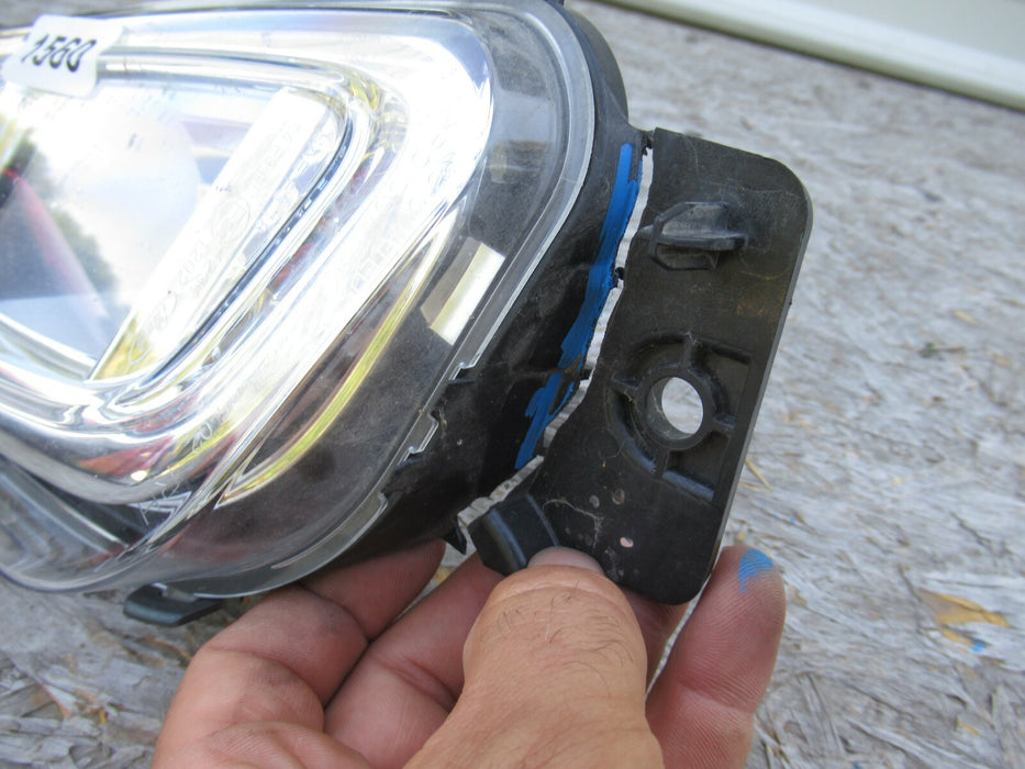 2020 FORD KUGA FRONT RIGHT PASSENGER SIDE FOG LIGHT LAMP LJ6B-15A255-AC 20 OEM