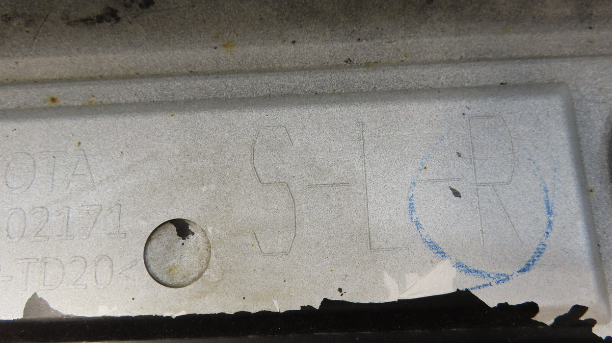 2020-2023 TOYOTA COROLLA RIGHT PASENGER SIDE ROCKER PANEL OEM