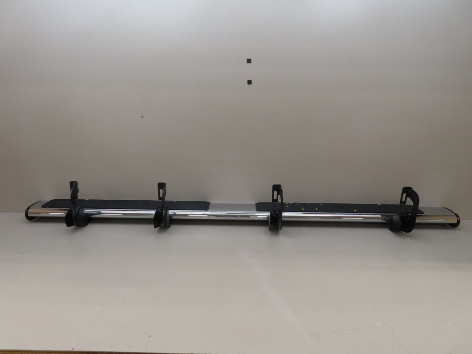 2007-2014 CHEVROLET/GMC SILVERADO-SIERRA 1500-3500 LEFT RUNNING BOARD OEM