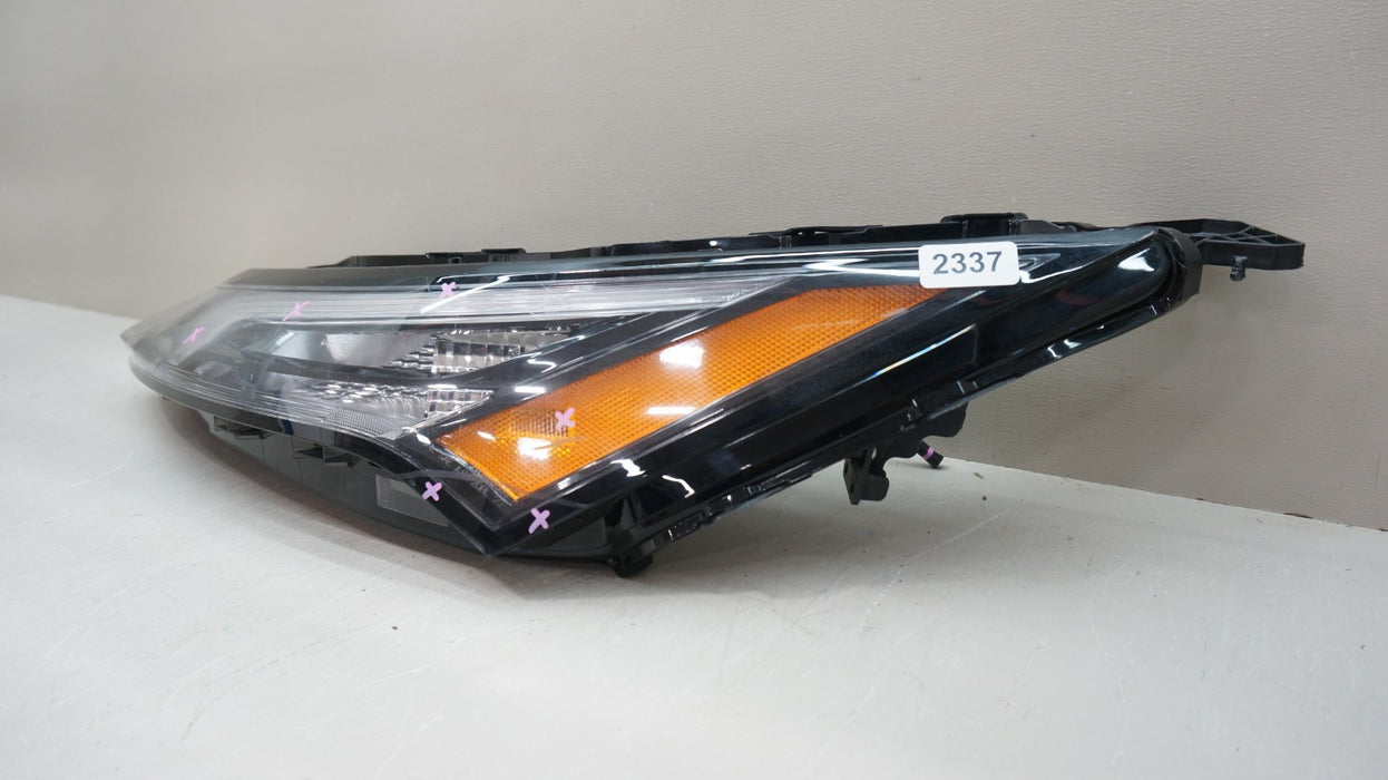 2021-2025 NISSAN ROGUE FRONT LEFT SIDE DAYTIME RUNNING LIGHT DRL OEM *PARTS*