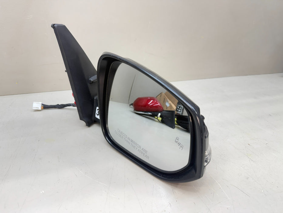 2015-2018 TOYOTA RAV4 RH PASSENGER SIDE DOOR MIRROR OEM