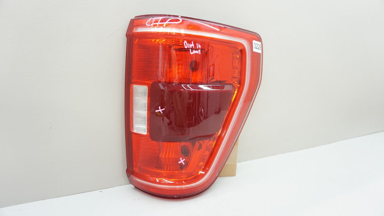 2021-2023 FORD F-150 F150 REAR RIGHT PASSENGER SIDE TAIL LIGHT OEM 21 22 23
